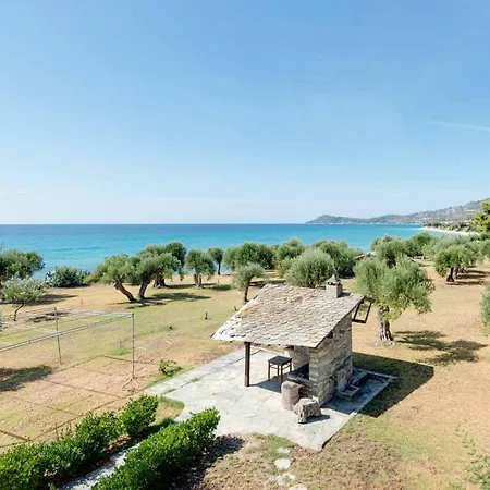 Malt Beachfront Villa Mola Kalyva